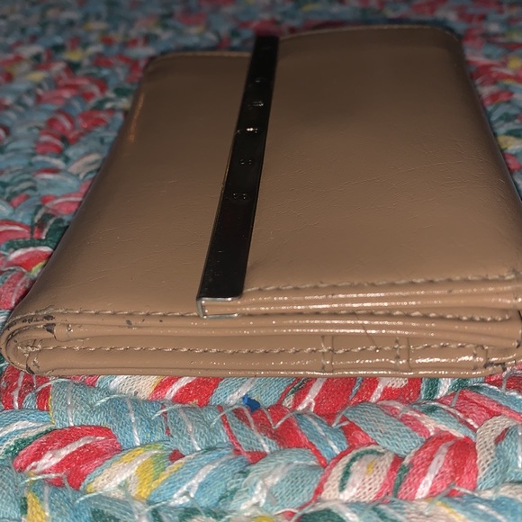 Guess Wallet (small) - Picture 4 of 10